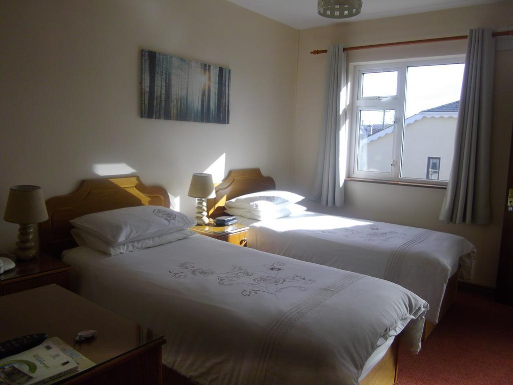 Quay West Ireland Bed & Breakfast Westport Room photo