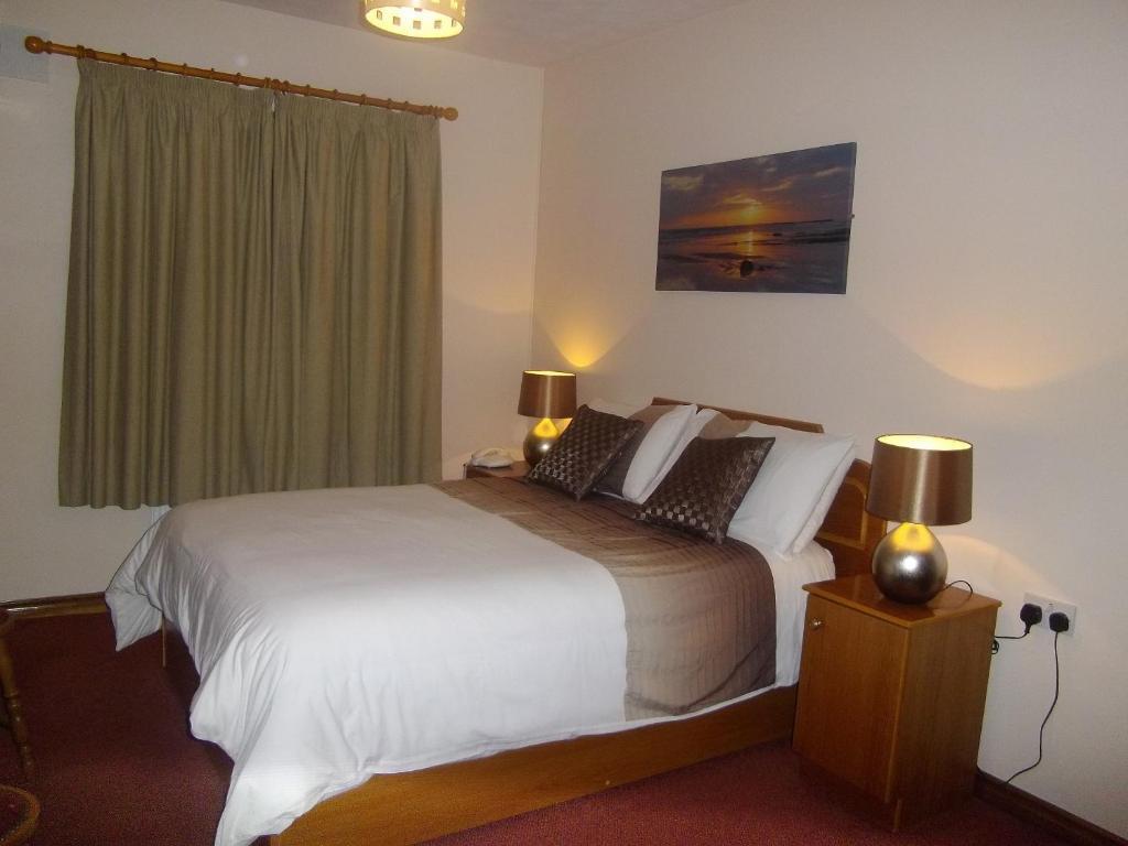 Quay West Ireland Bed & Breakfast Westport Room photo